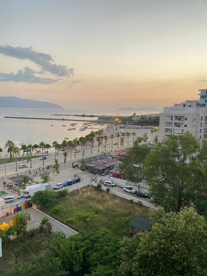 The Rooftop Vlorë Esterno foto